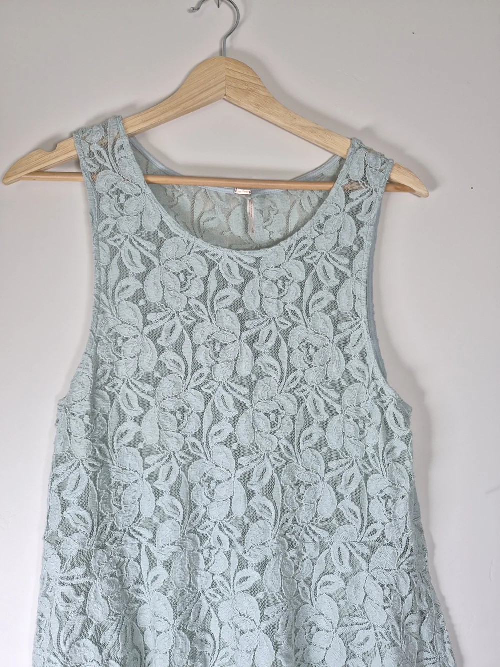 Free People Pale Blue Floral Lace Sleeveless Mini Dress Size L